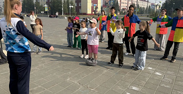 Год здоровья на Ямале и игровая программа «Лето в городе»